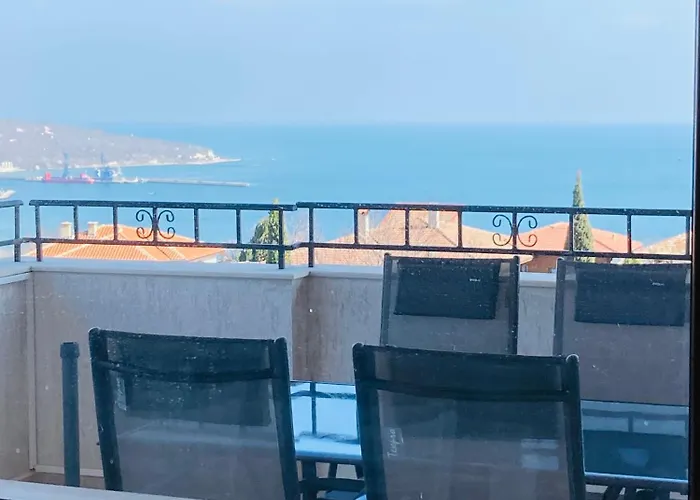 Panorama Pearl Sea View