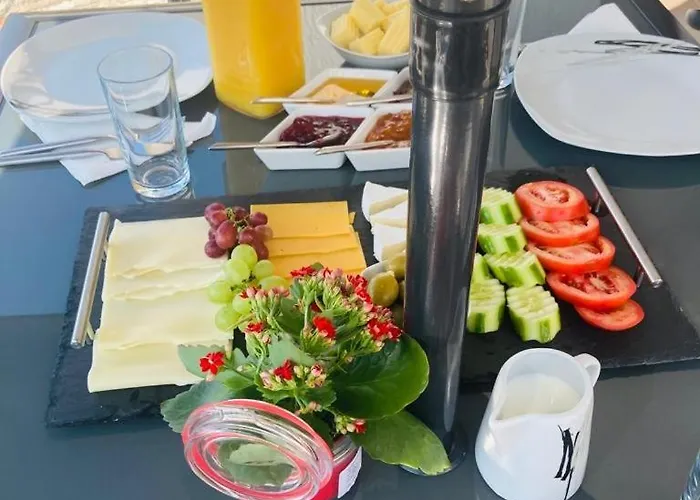 Panorama Pearl Sea View Apartment